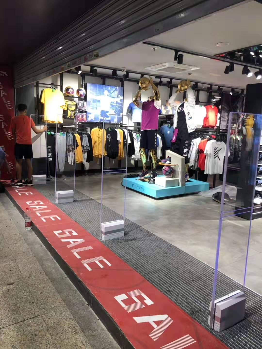 服装店如何使用防盗标签来防盗？